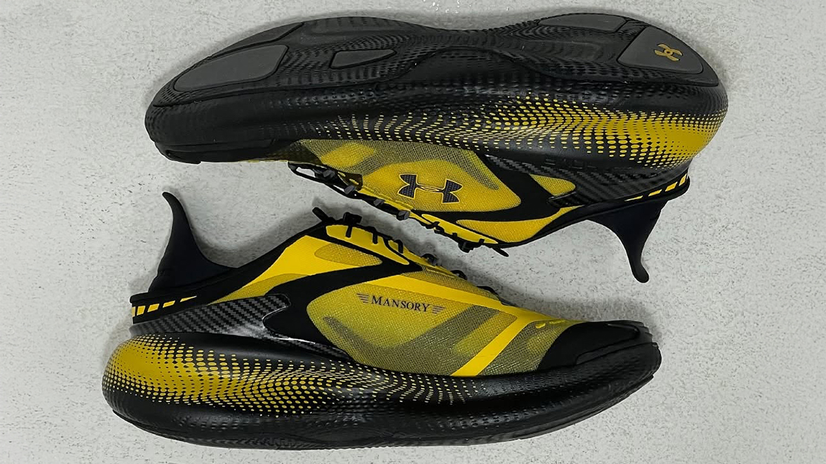 만소리 (MANSORY) x 언더아머 (Under Armour) 만소리 (MANSORY) x 언더아머 (Under Armour)